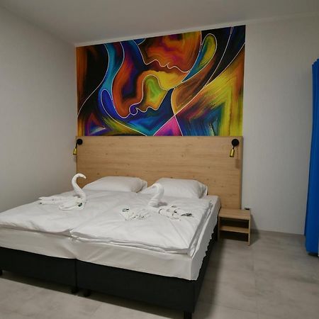 Za Bunkrem Hotel Zbroslawice Екстериор снимка