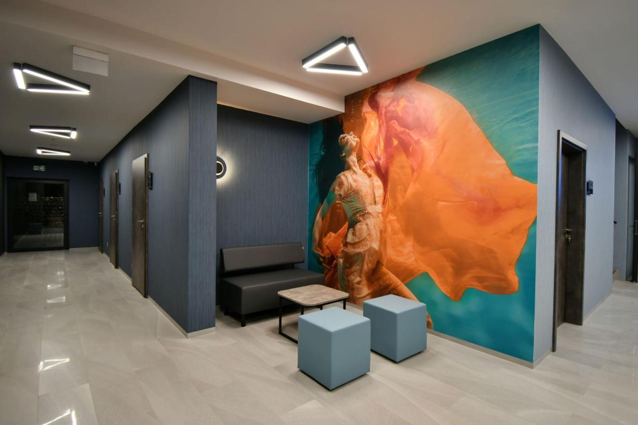 Za Bunkrem Hotel Zbroslawice Екстериор снимка